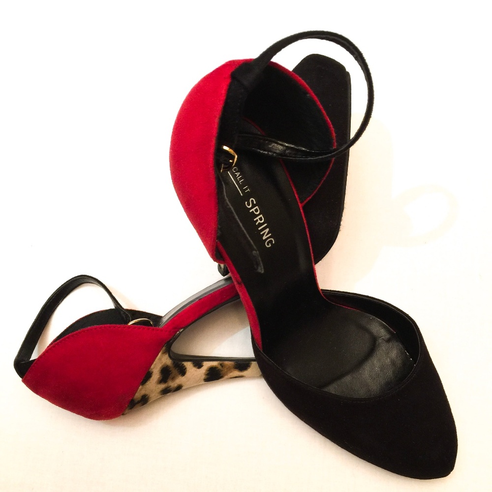 Call It Spring Shoes - Picture 2 of 3
